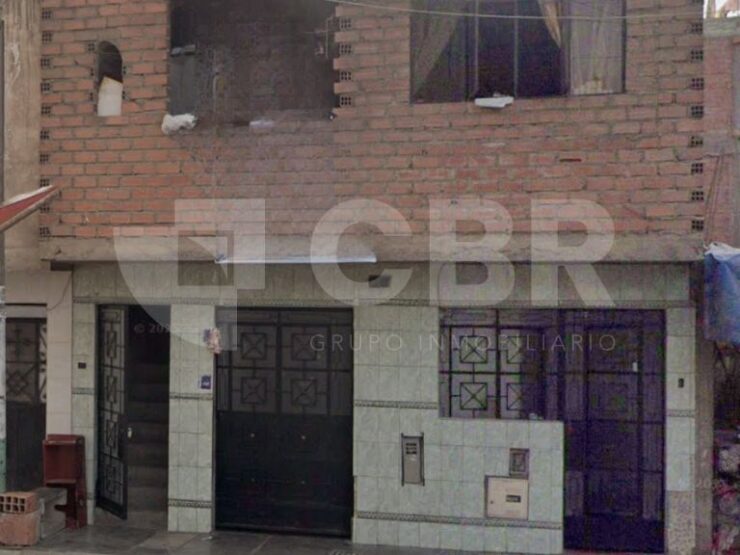 VENTA CASA COMO TERRENO EN LOS OLIVOS